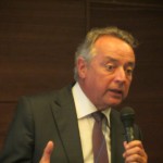 Senador Ernesto Saro, Presidente de la Comisión de Salud del Senado de México